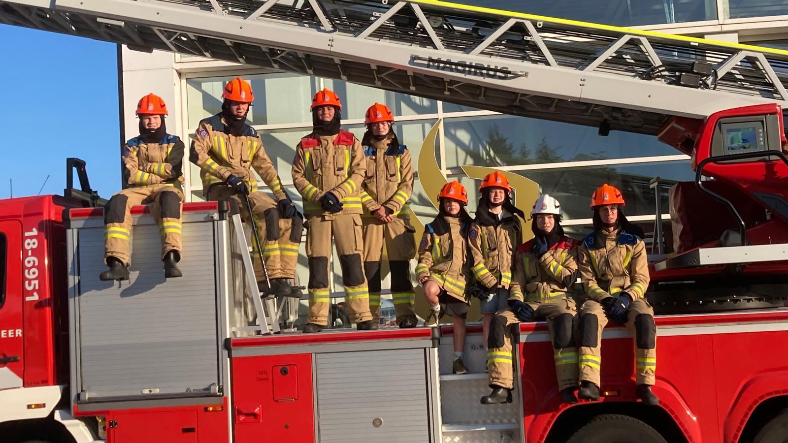 Bezoek jeugdbrandweer 2